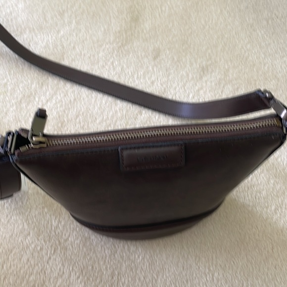 New with Tags Calvin Klein Brown Crossbody Bucket Bag. - Picture 4 of 6